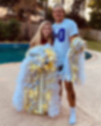 Mega Single w/Matching garter